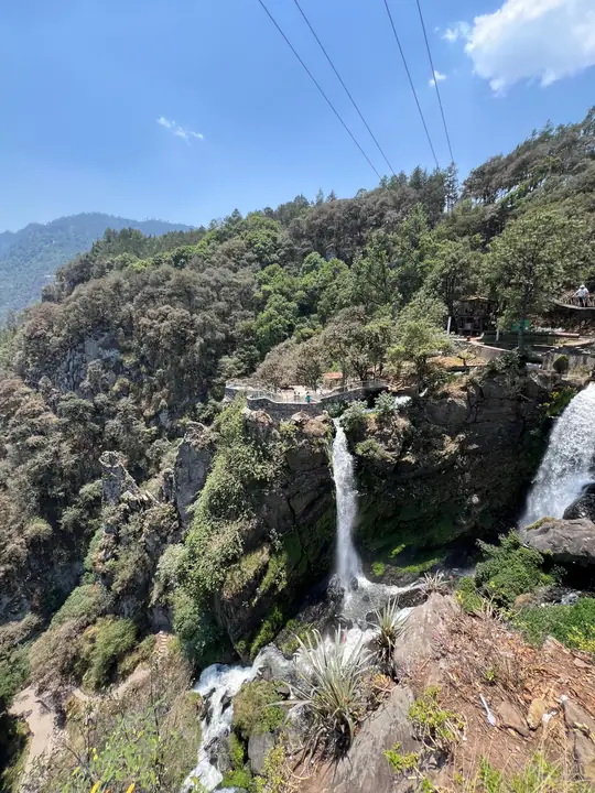 Vista del Salto de Quetzalapan desde el mirador